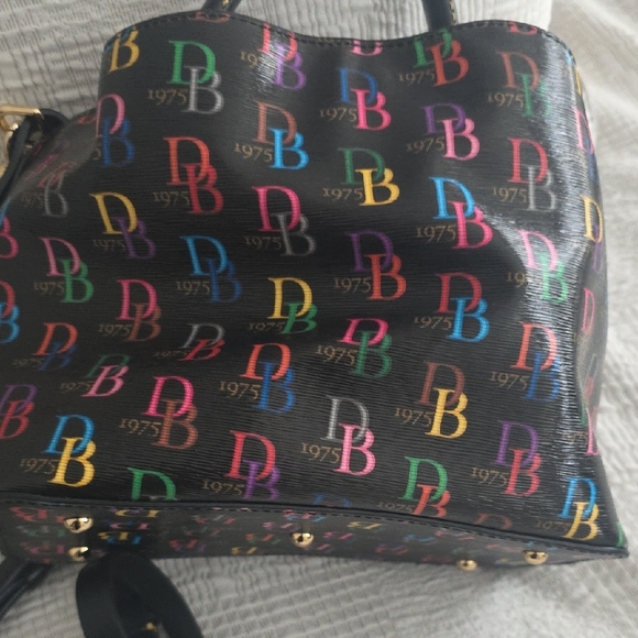 Dooney & Bourke Black Multicolor Logo Shoulder Bag - Picture 5 of 6